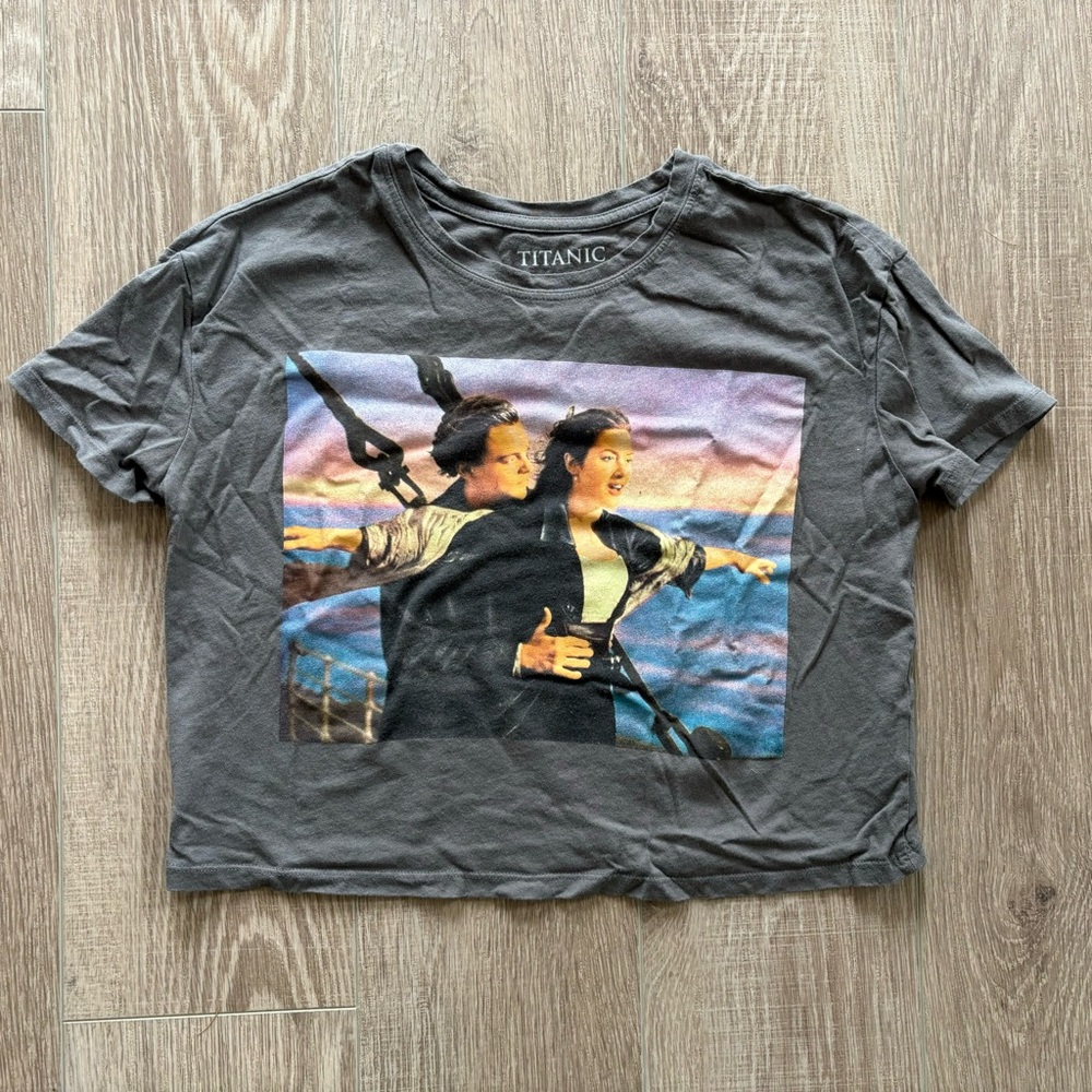 Titanic Movie Graphic Boxy Tee